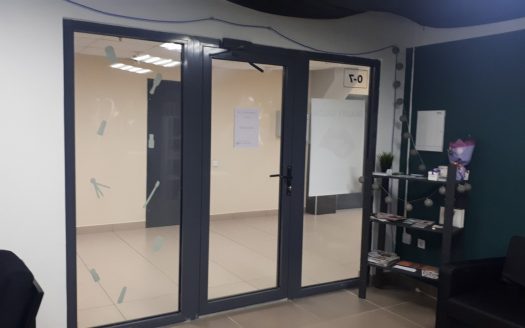 Продается студия маникюра и макияжа в центре Бреста