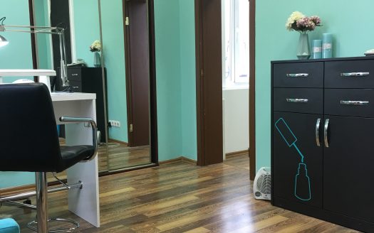 Продаются две студии красоты