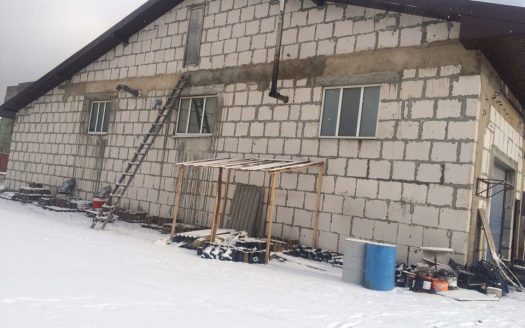 Продается здание многофункциональное в городе Заславль