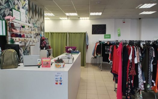 Продаются два действующих магазина под одним брендом