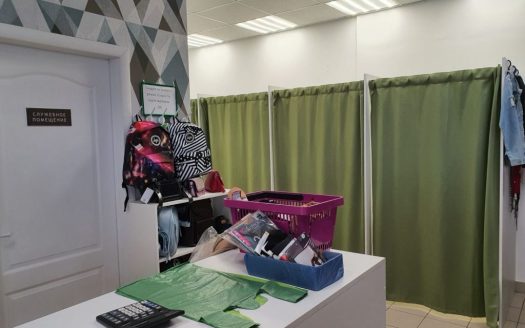 Продаются два действующих магазина под одним брендом