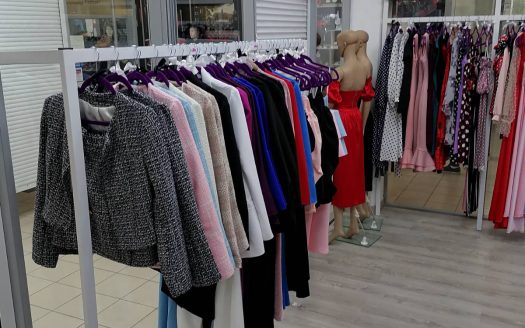 Продается магазин женской одежды. Минск