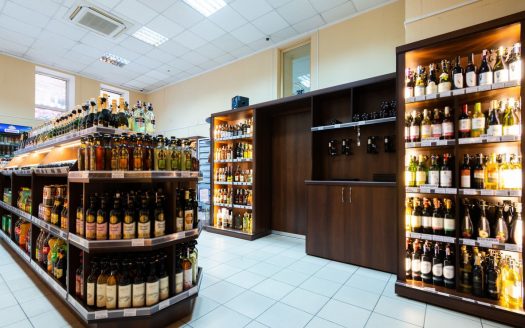 Продаются три магазина в Минске