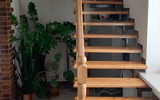 Продается дом с двумя цехами в Ивацевичах