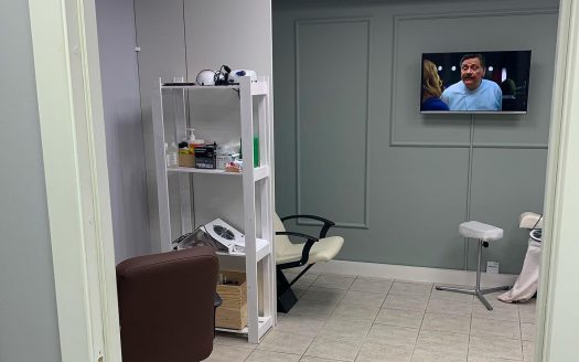 ПРОДАНО! Продается студия красоты в центре Минска