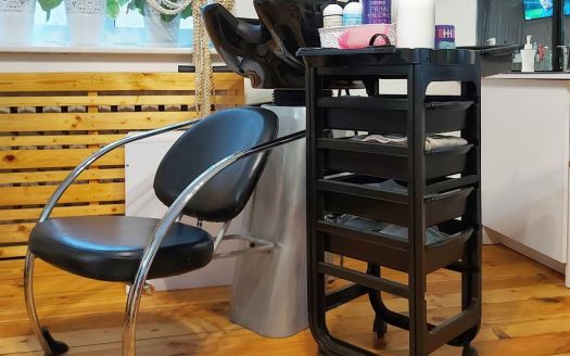 ПРОДАНО! Салон красоты на Захарова, 59
