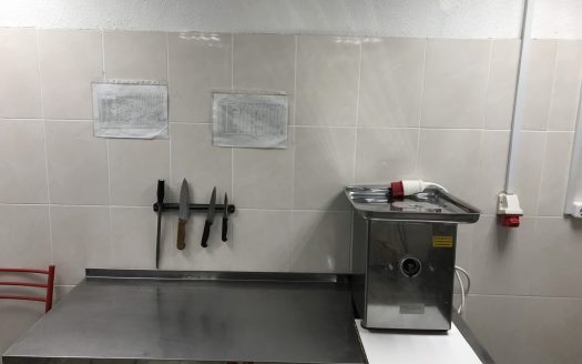 ПРОДАНО! Магазин под торговлю мясом и мясопродуктами