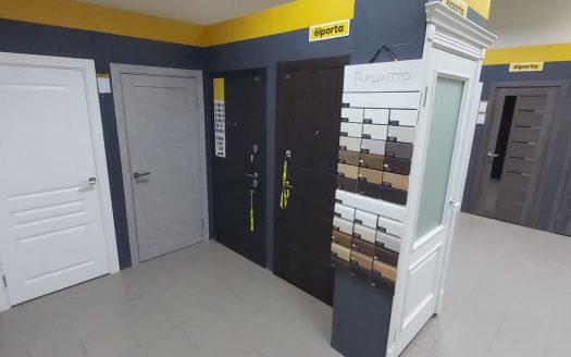 ПРОДАНО! ФИРМЕННЫЙ МАГАЗИН МЕЖКОМНАТНЫХ И ВХОДНЫХ ДВЕРЕЙ. Брест