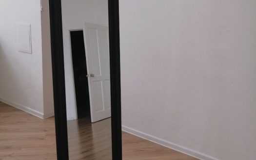 ПРОДАНО! ФОТОСТУДИЯ АКУЛА