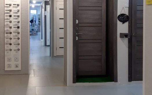 Продажа. САЛОН двери, окна , кухни