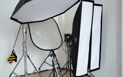 ПРОДАНО! ФОТОСТУДИЯ АКУЛА