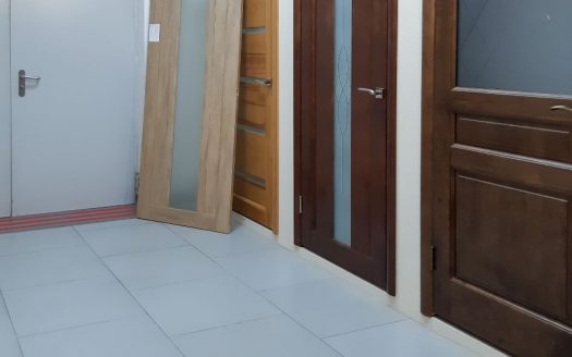 Продажа. САЛОН двери, окна , кухни