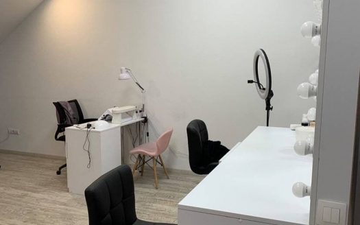 !СРОЧНО! Продаётся студия красоты в центре Гродно