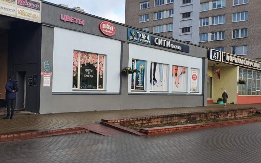 ПРОДАНО! Магазин по продаже обуви, сумок и аксессуаров с правом аренды (оборудование)