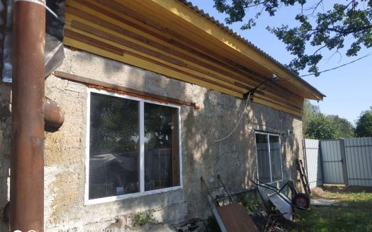 ПРОДАМ СТО В СОБСТВЕННОСТИ (общей площадью 200 кв.м.)