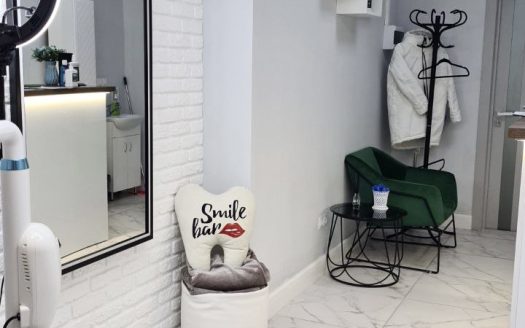 ПРОДАНО Smile Bar — отбеливание зубов в Гродно