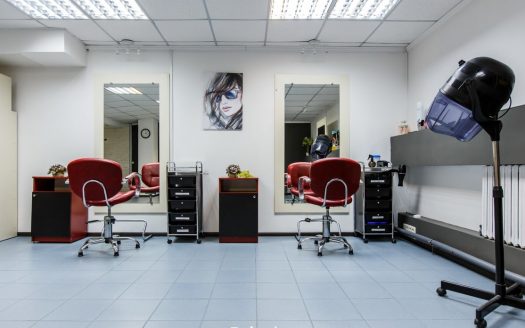 ПРОДАНО ! Салон красоты в центре Минска