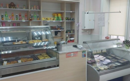 Продается кафе в бизнес центре