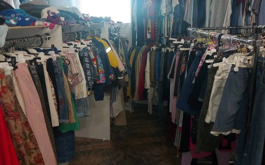 ВОПРОС ЗАКРЫТ! Продается секондхенд в густонаселенном районе Минска