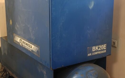 Продается пескоструйная обработка с возможностью расширения до СТО